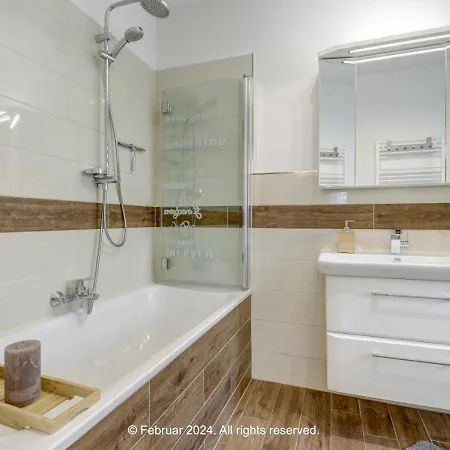 Apartment Schoene In Beliebte Stadtteil Von Mainz