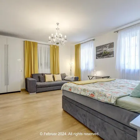 Schoene In Beliebte Stadtteil Von Apartment *