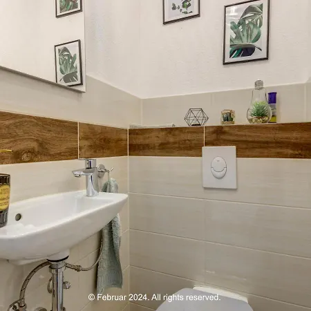Apartment Schoene In Beliebte Stadtteil Von Mainz